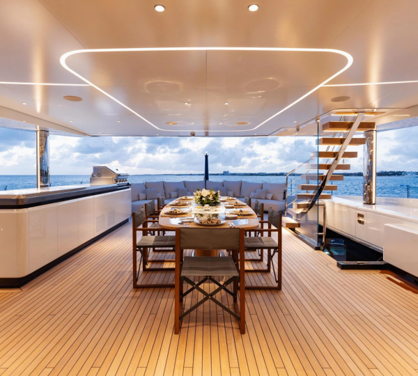 Exterior Dining Area