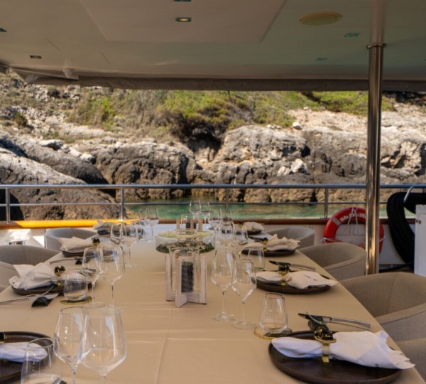 Exterior Dining Area 