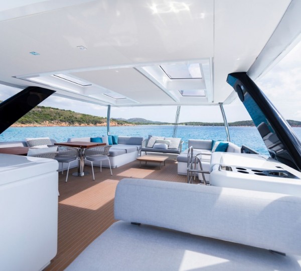 Exterior Dining With Relxation Area