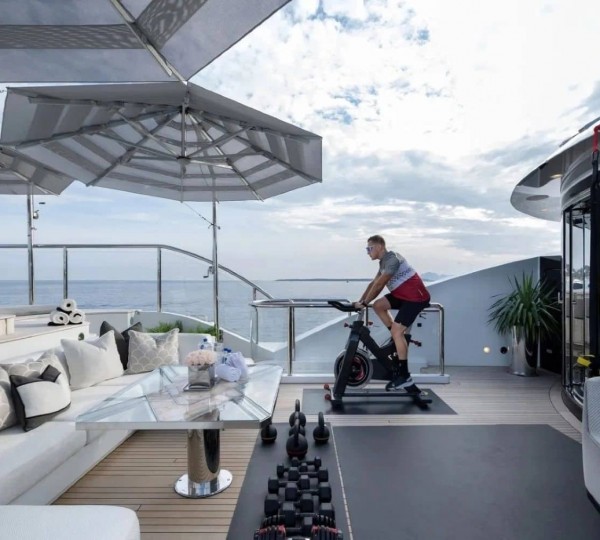 Exterior Relaxation Arae With Gym