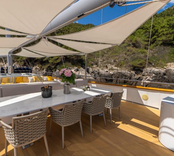 Exterior Relaxation Area