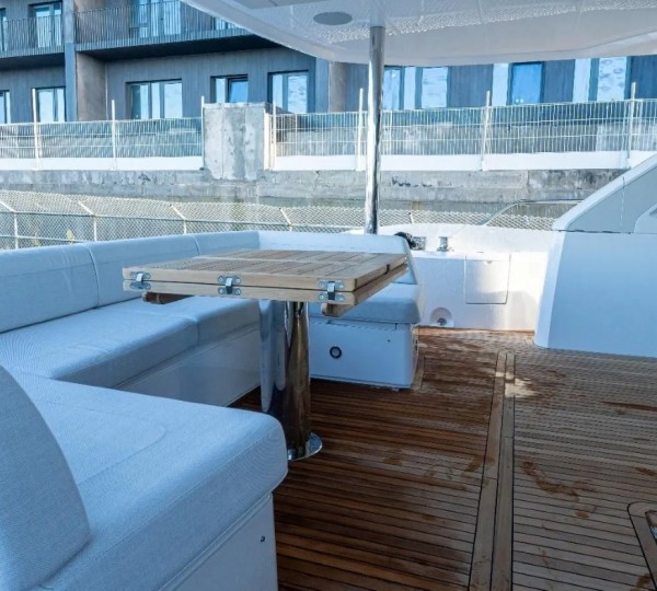 Exterior Relaxation Area