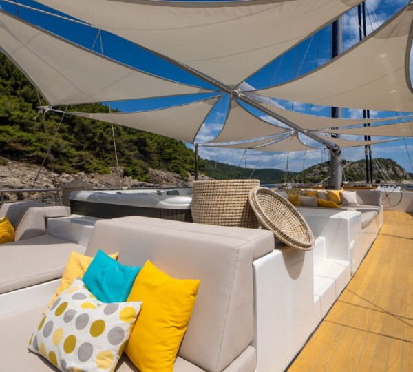 Exterior Relaxation Area