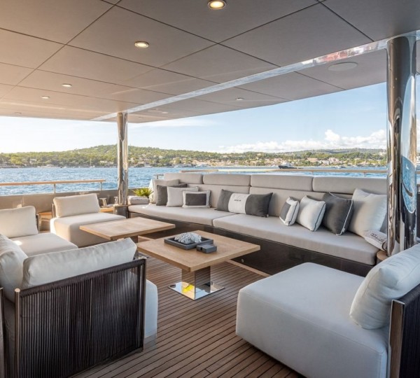 Exterior Relaxation Area