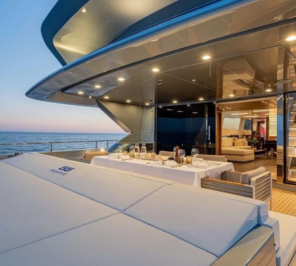 Exterior Relaxation Area With Dining