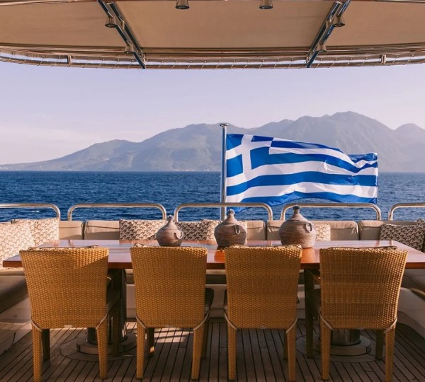 Exterior Relaxation Area With Dining