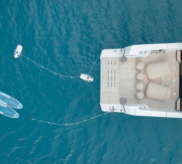 Exterior Relaxation Area With Play Zone