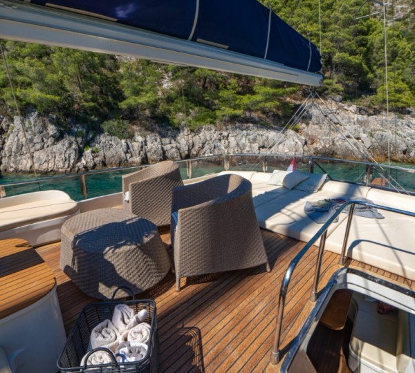 Exterior Relaxation Area With Sea Views