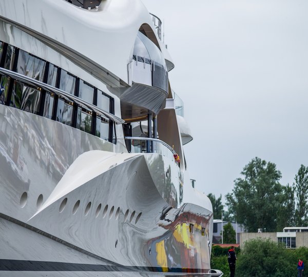 Feadship Mega Yacht ANNA Ex Project 1007