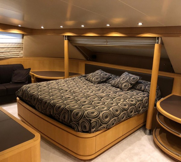 Fifth Avenue Interior - Master cabin