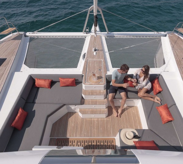 Foredeck Living