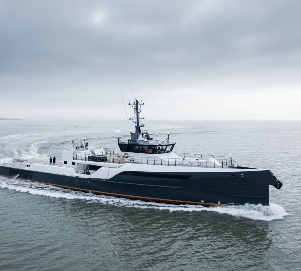 GENE CHASER Yacht Support On Sea Trials At Damen Yachting  - Running