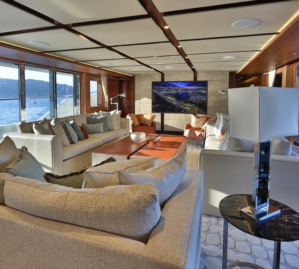 Giaola-Lu Interior - Main Living Area