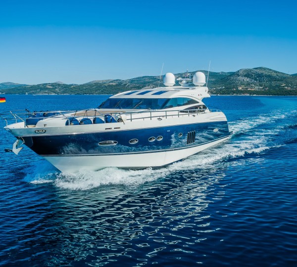 Gitana II Princess V78 Cruising - Yacht