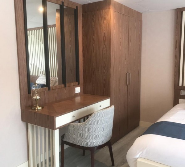 Golden Suite - Vanity Desk