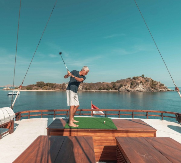 Golf Platform On Upper Deck