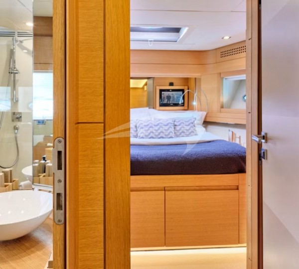 Guest Suite With Attched Bathroom