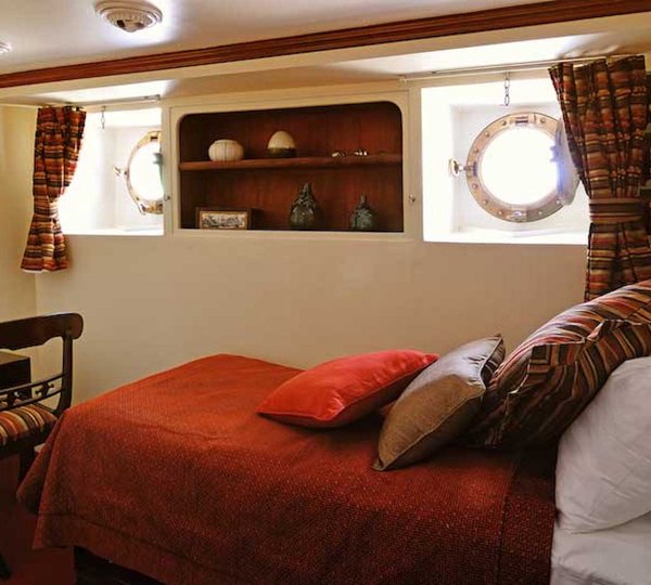 Guest Cabin Monbassas  00001