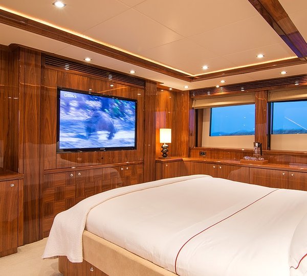 VIP Cabin With Entertainment