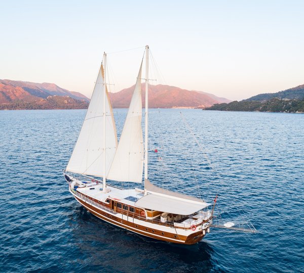 Gulet S NUR TAYLAN - Main Shot