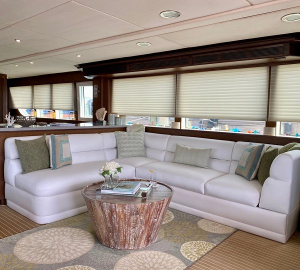 HIATUS Interior - Main Salon Seating