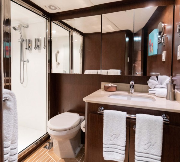 HIATUS Interior - VIP Ensuite