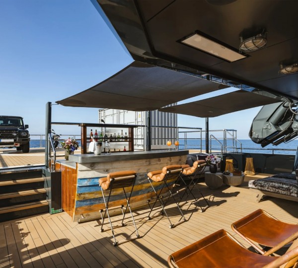 Helipad With Bar Area