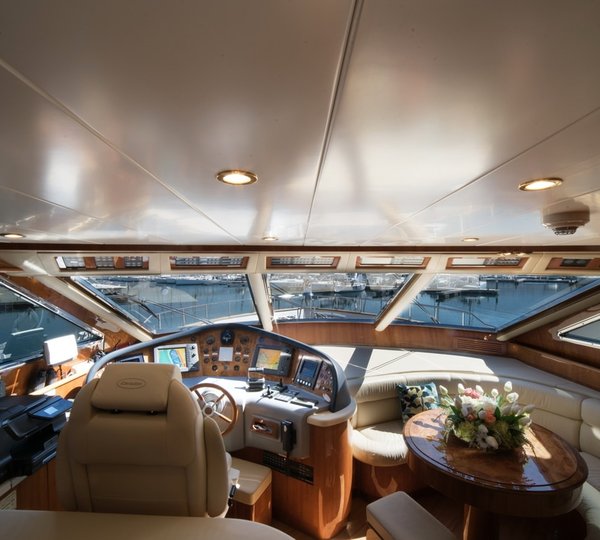 Helm And Guest Seating