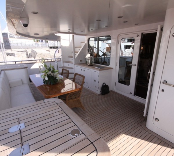 Main aft deck