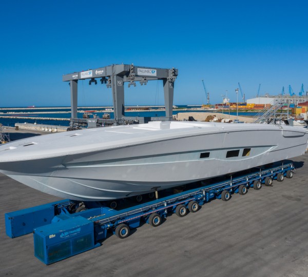 ISA Yachts GTO 100 Yacht