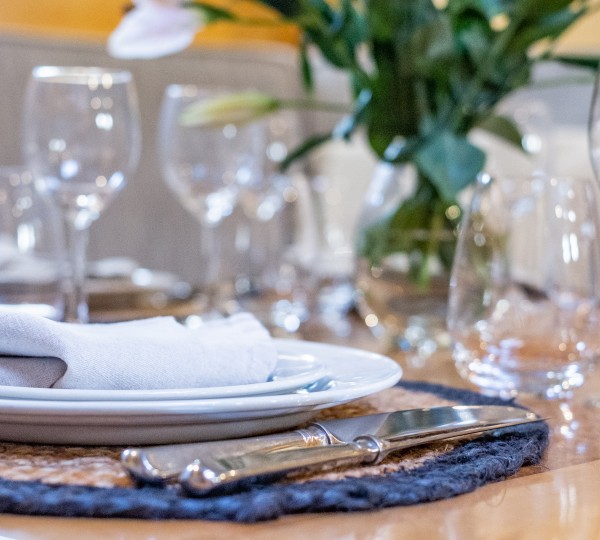 Interior Dining Detail 2