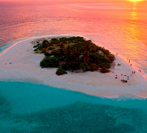 Islands In The Maldives