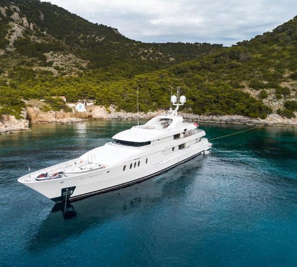 JAZ Superyacht
