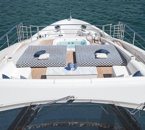 Jacuzzi And Sunbathing Area On The Upper Deck Forward