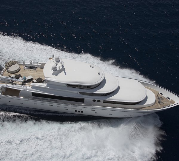 Johnson 110 Yacht Aerial Running