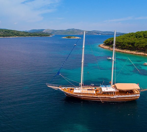 Gulet KADENA - Port view