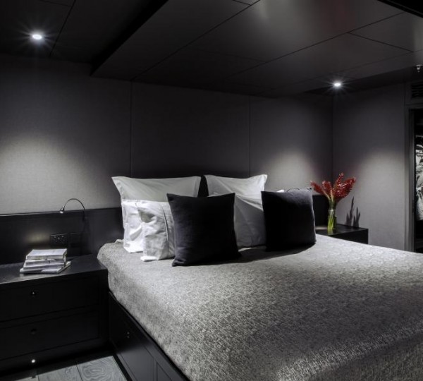 King Suite On The Main Deck