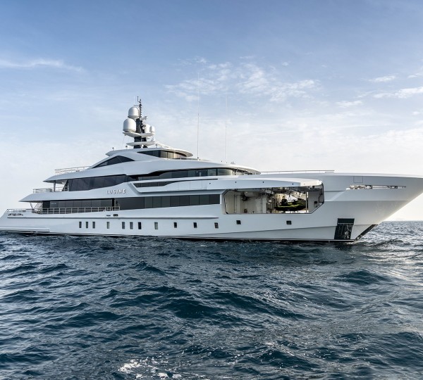 LUSINE With Tender And Toys Storage Open