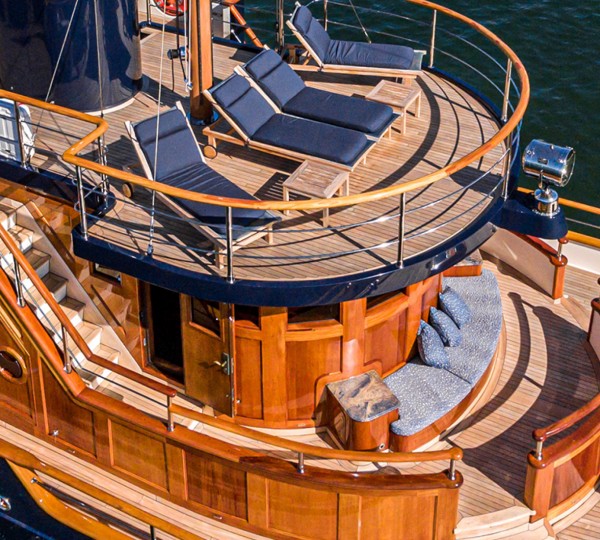 Lady Bahi Exterior - Foredeck