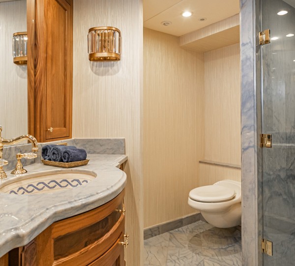 Lady Bahi Interior - Master Cabin Ensuite