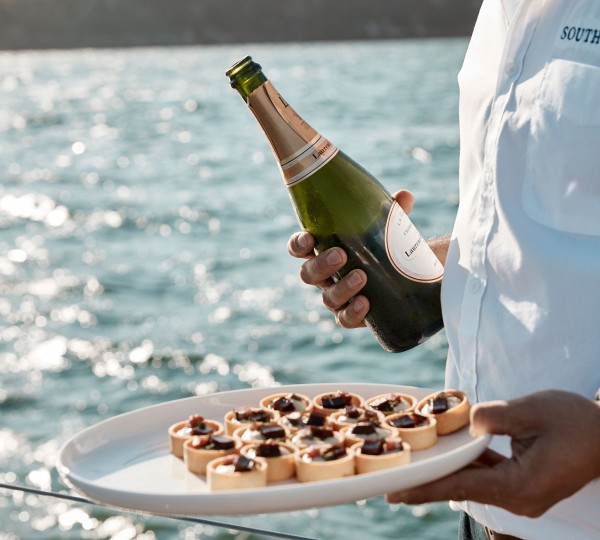 Lifestyle - Canapes 2