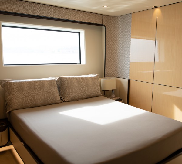 Light Filled Double Cabin