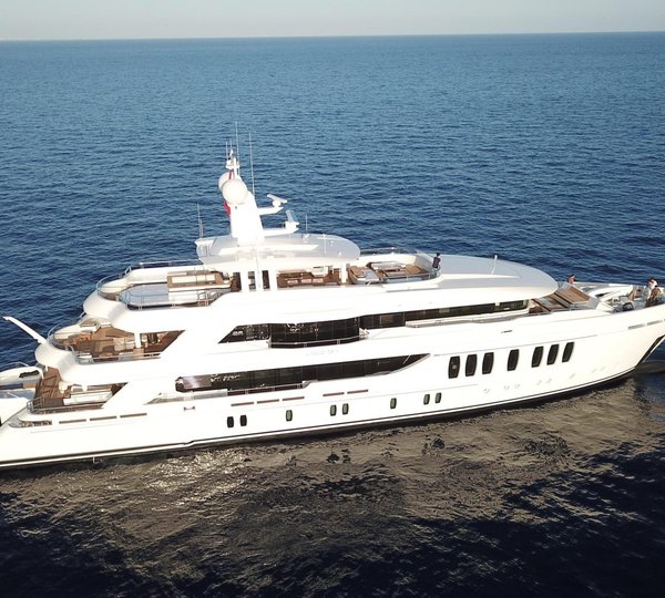 Liquid Sky CMB Yacht Profile