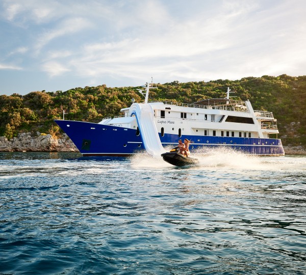 Lupus Mare With Jetski