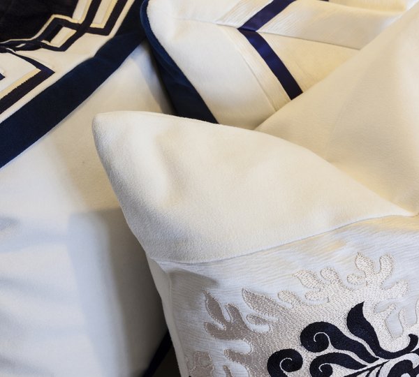 Luxurious Fabrics  And Linen 