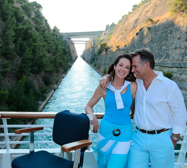 Luxury Yacht SEA DREAM - Corinth Cannal