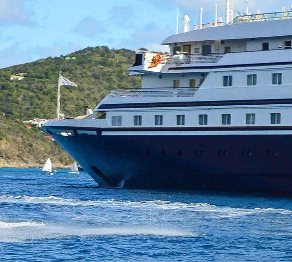 Luxury Yacht SEA DREAM - Water Fun