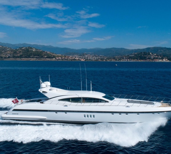 Luxury Superyacht 1K