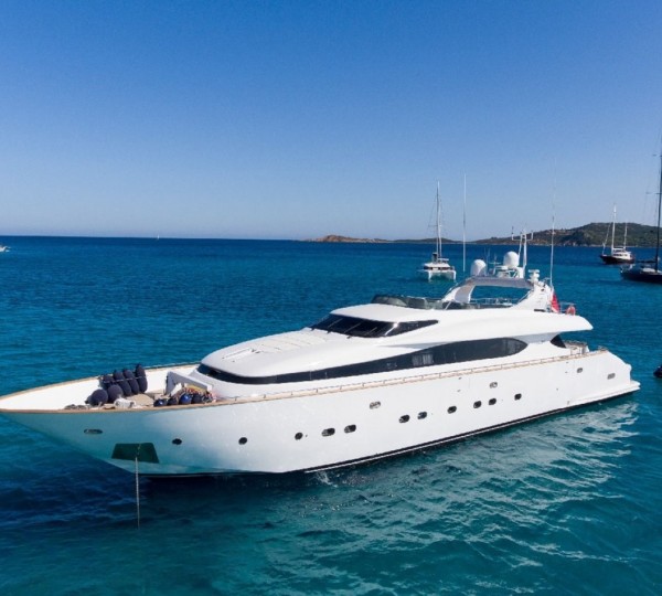 Luxury Superyacht AMAYA