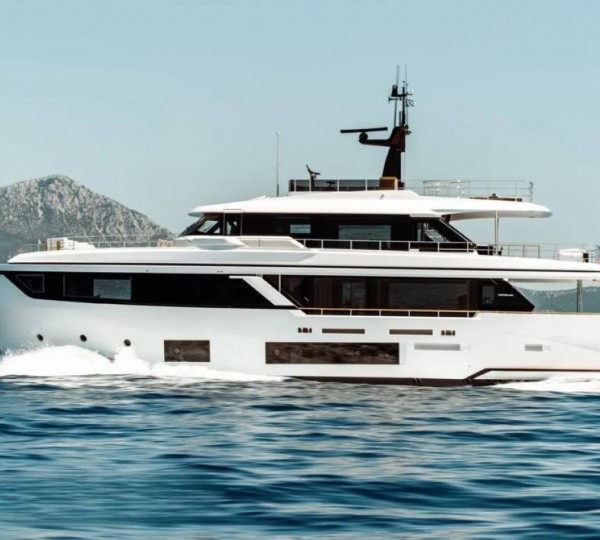 Luxury Superyacht AT ONE